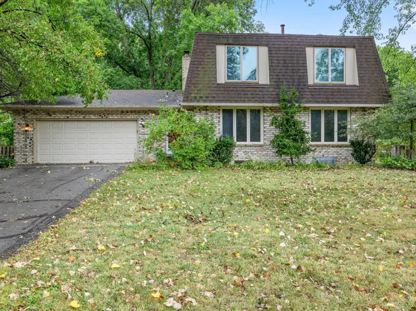 7741 Heritage Rd, Eden Prairie, MN 55346
