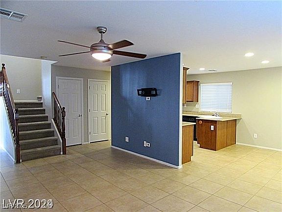 3rd image of 8058 Torremolinos Ave