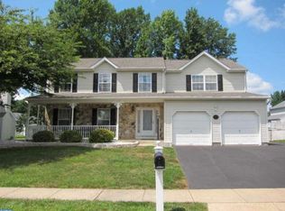 42 Pickering Bnd, Langhorne, PA 19047