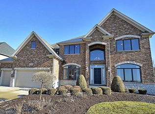 11509 Century Cir, Plainfield, IL 60585
