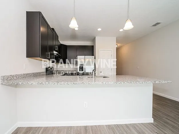 540 Narnia Ct — Photo 9