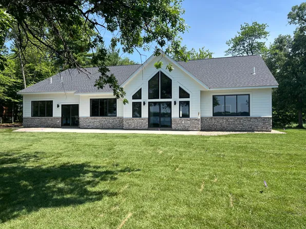 22133 Windy Ridge Rd, Brainerd, MN 56401