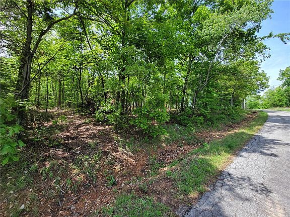 4th image of 1 Alloway Ln