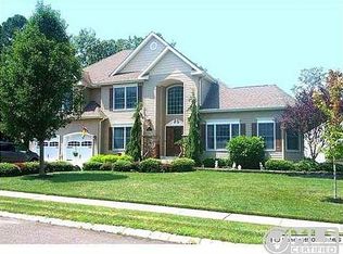 552 Cottontail Ln, Lanoka Harbor, NJ 08734