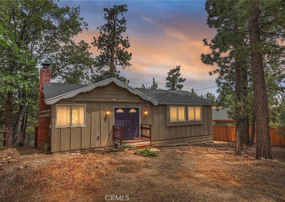 1st image of 800 Plumas Ct