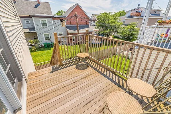 34 Vine St — Photo 2