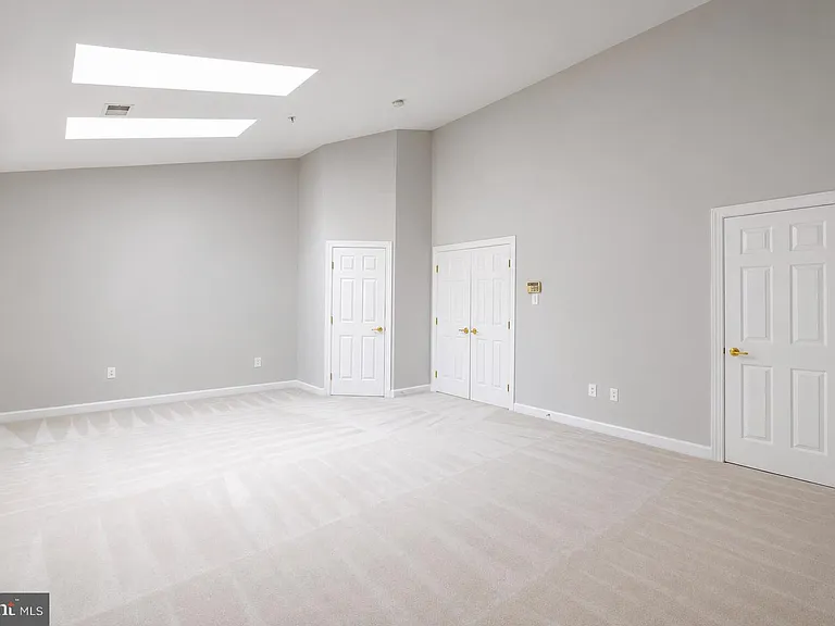 8 Calabash Ct — Photo 24