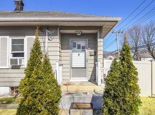 47 Northfield Ave, Dobbs Ferry, NY 10522