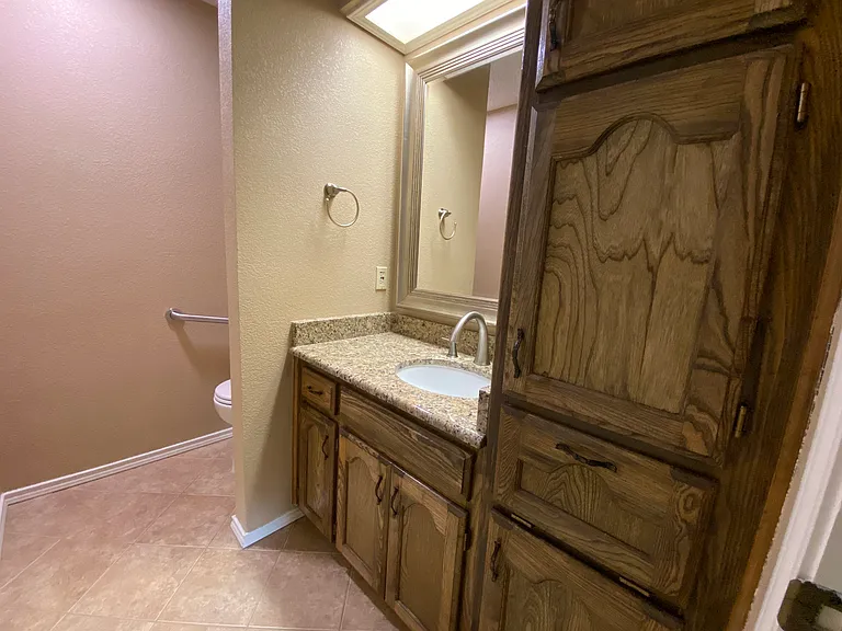 5011 Melbourne Dr #1 — Photo 21