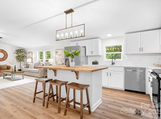 136 Ridge Creek Dr, Troutman, NC 28166