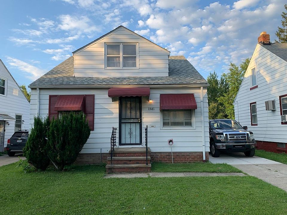 1st image of 1541 E 193rd St