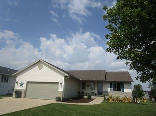 1430 18th St SE, Owatonna, MN 55060