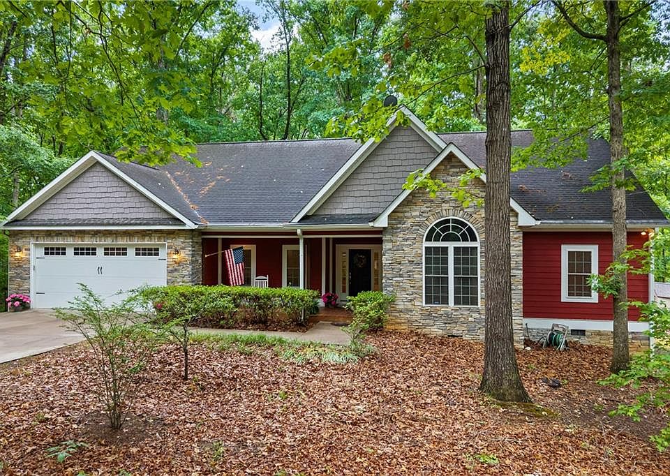 1st image of 45 Highland Shoals Ct