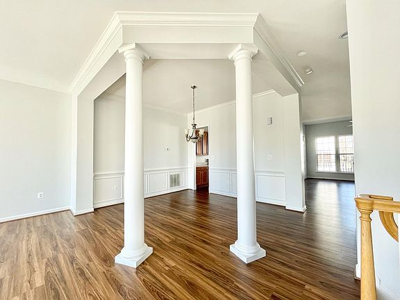 5th image of 2382 Green Grass Ct