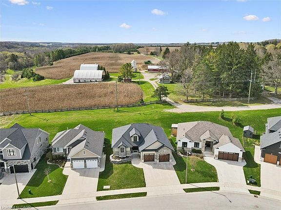 2nd image of 59 Fischer Dairy Rd