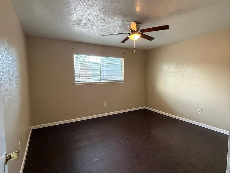 1503 Donovan St #6 — Photo 13