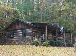 206 Old Smoky Gap Rd, Franklin, NC 28734
