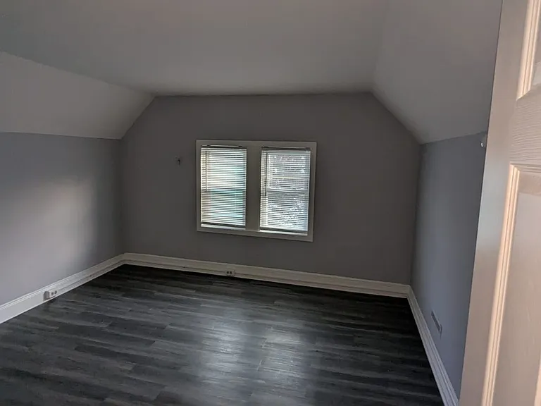 165 Starr St #2A — Photo 5