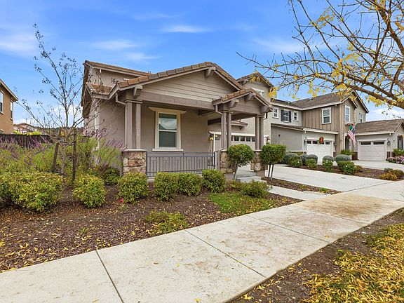 2nd image of 2631 Grassland Way