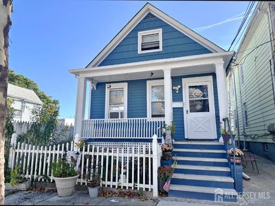 680 Charles St, Perth Amboy, NJ, 08861
