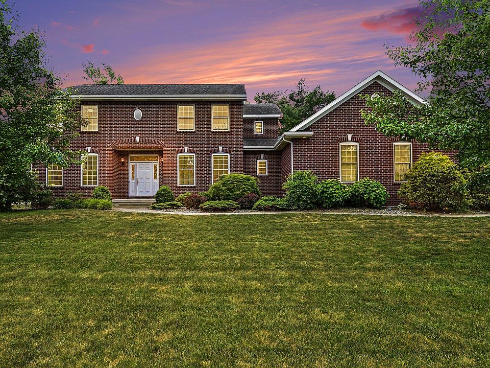 1st image of 606 Shirewood Ln