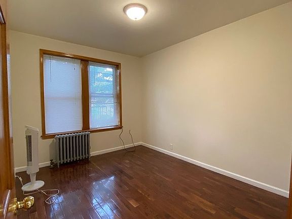 3rd image of 25-47 22nd St #6