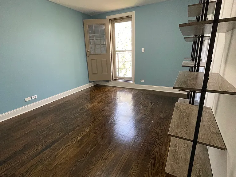 916 W Fullerton Ave #3 — Photo 11