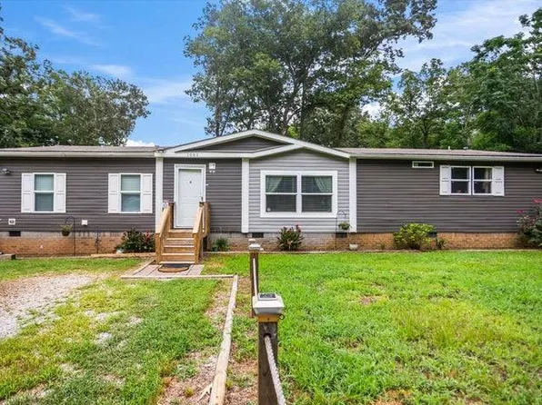 1061 Outaways Rd, Aiken, SC 29803