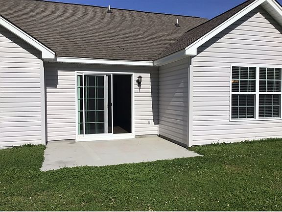 2nd image of 141 Woodland Dr