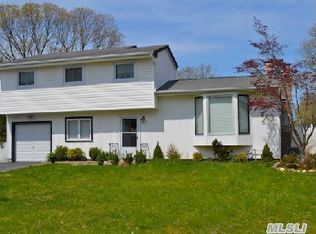 157 New Hwy, Commack, NY 11725