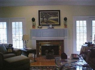 103 Cobblestone Ct, Smithfield, NC 27577