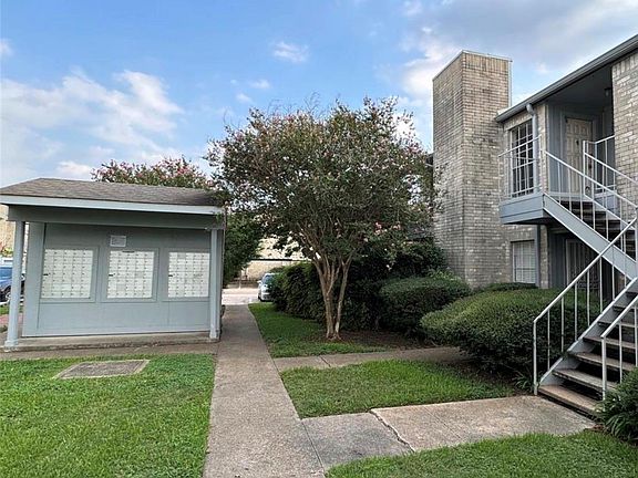2nd image of 7400 Bellerive Dr APT 1702