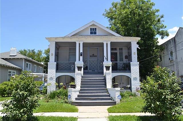 1st image of 119 Elmeer Ave