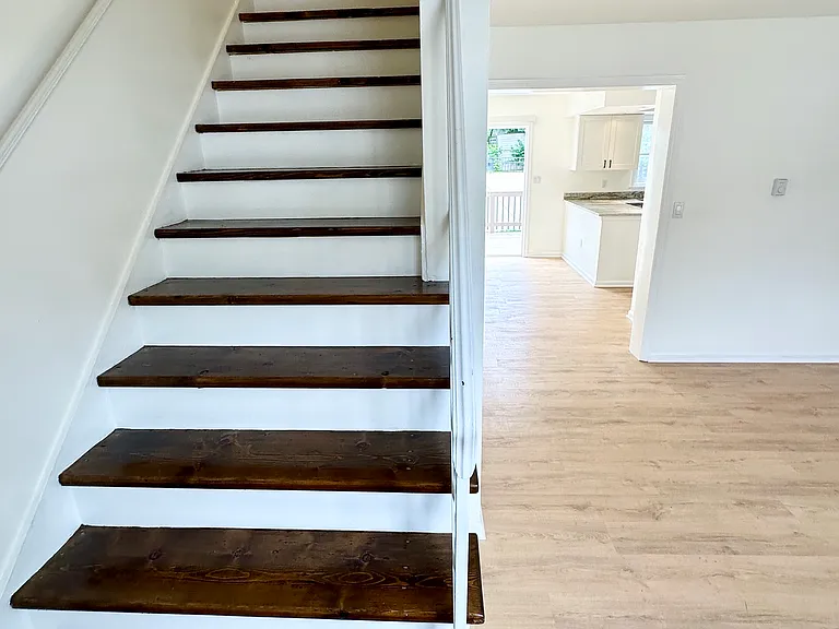 2220 Fox Run — Photo 22