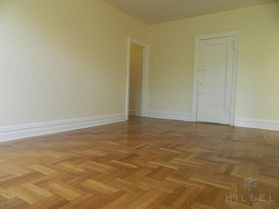 1st image of 3706 81st St APT 6F