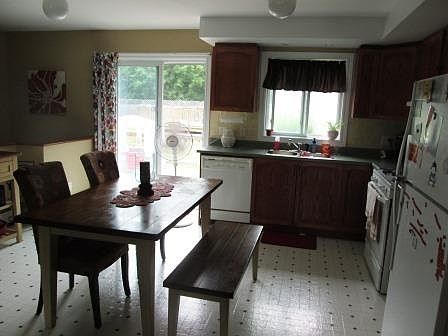 5th image of 2211 Jay St