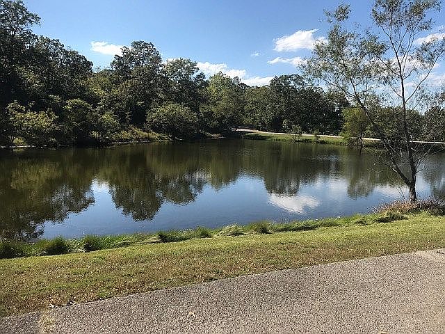 1st image of 34 Loch Dr