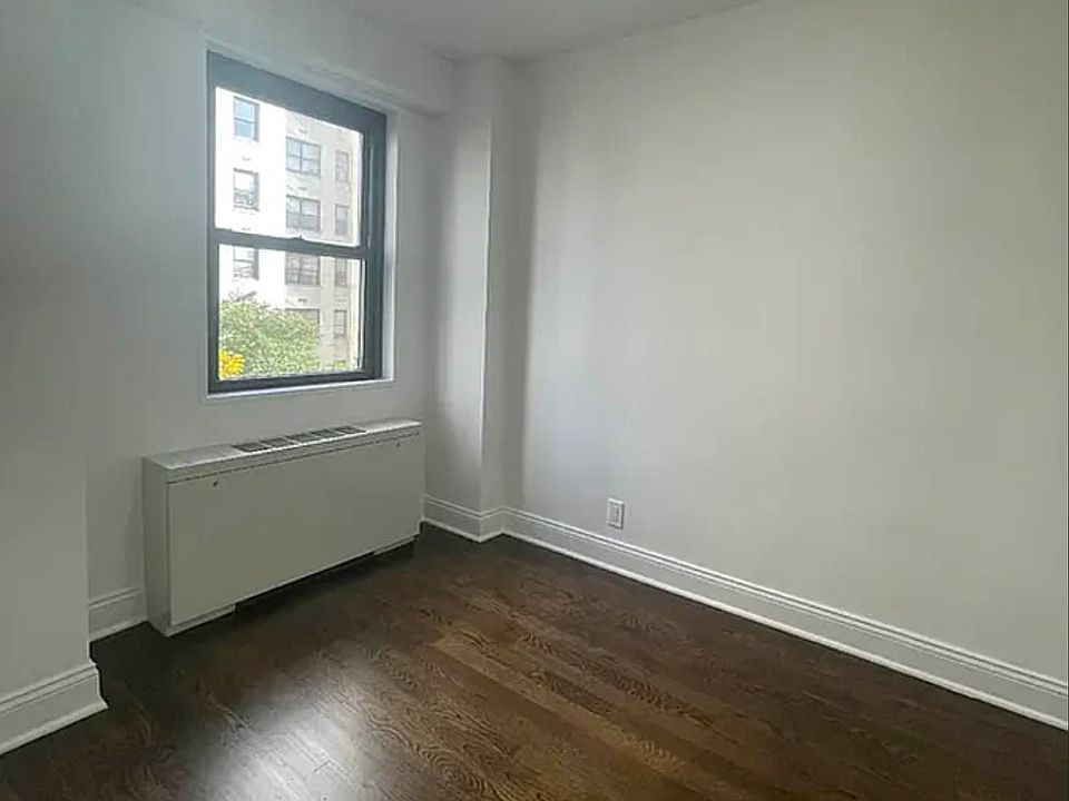2nd image of 400 E 89th St APT 10M