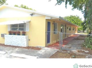 104 SW 8th St #2E, Hallandale, FL 33009