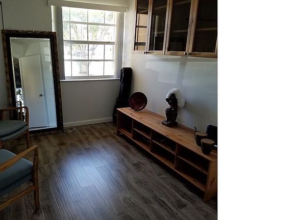 5th image of 2637 SE 19th Ct