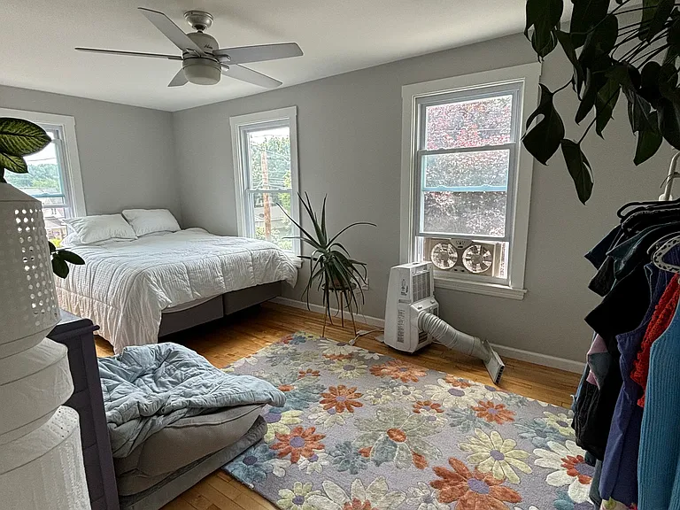 25 Lowell St — Photo 18