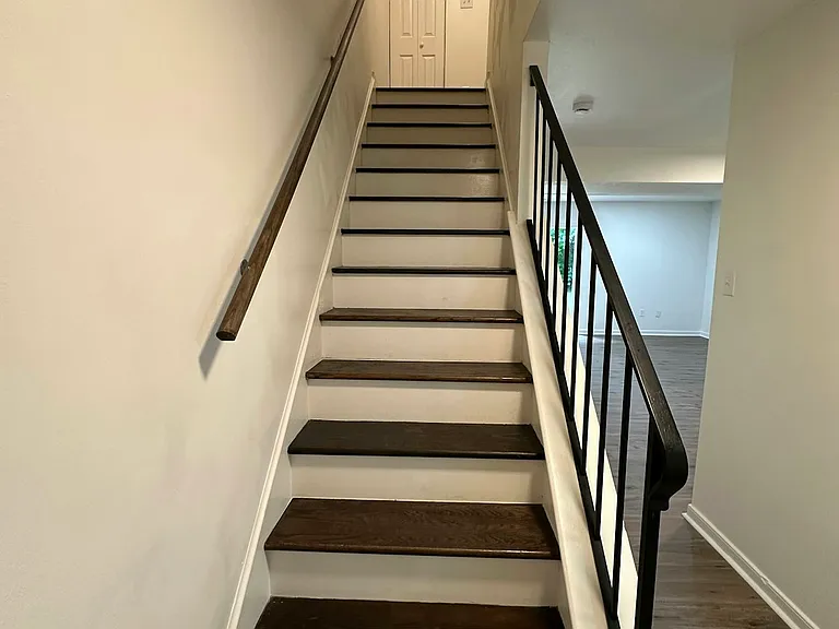 430 Hickorywood Cir — Photo 15