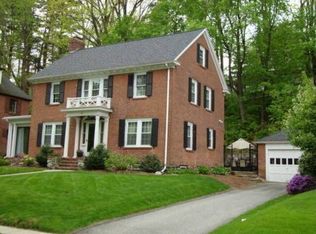 101 Coolidge Rd, Worcester, MA 01602