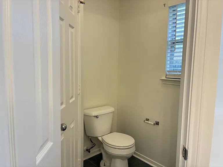 8910 Aber Trail Ct — Photo 18