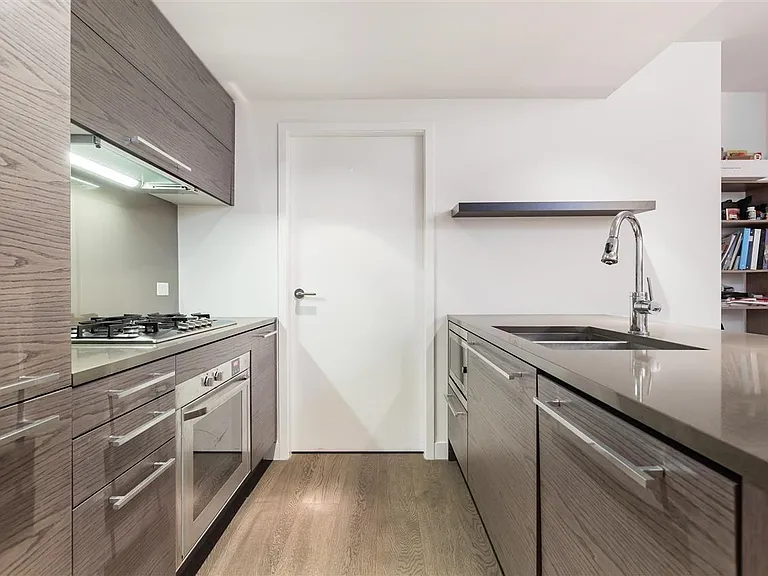 5782 Berton Ave #305 — Photo 3