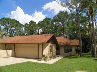 106 Sawgrass Cir, Daytona Beach, FL 32114