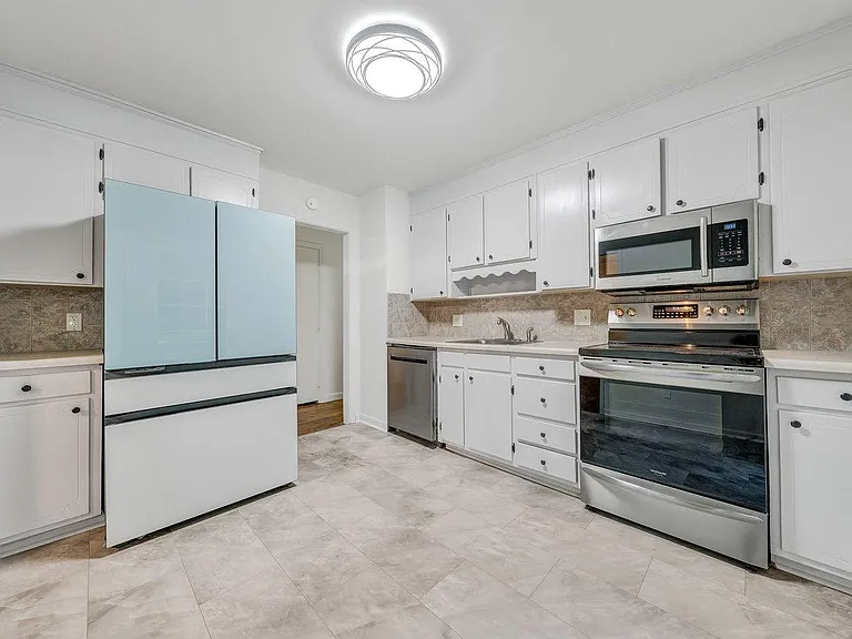3777 Tomley Dr — Photo 12