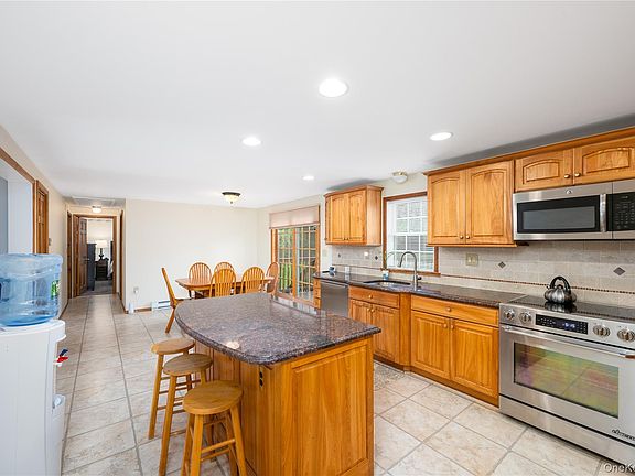 4th image of 25 Boswell Road
