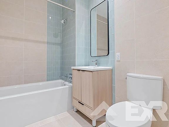 5th image of 33 4th St APT 509