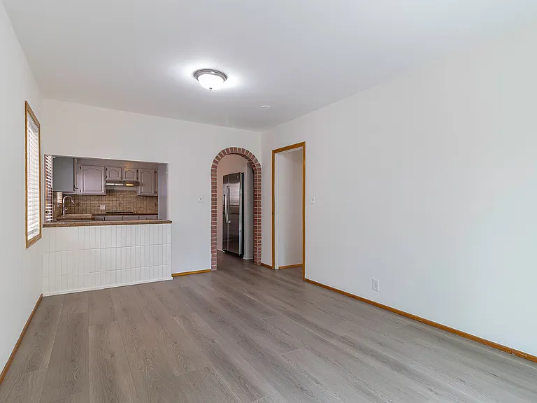 4130 Vinton Ave — Photo 13